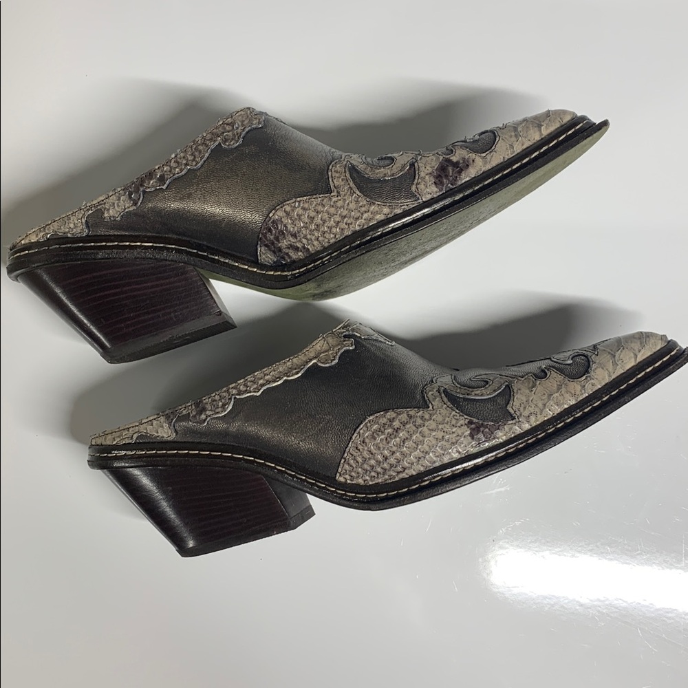 Donald J. Pliner Jildor Western Couture Collection Mule Clog Size  7.5M - Picture 2 of 8